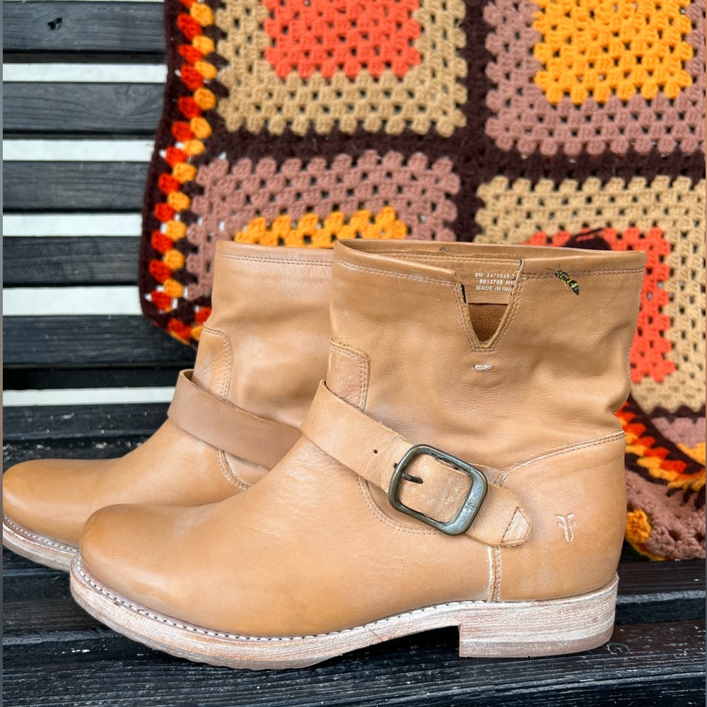 Frye Veronica bootie — Tan 8M